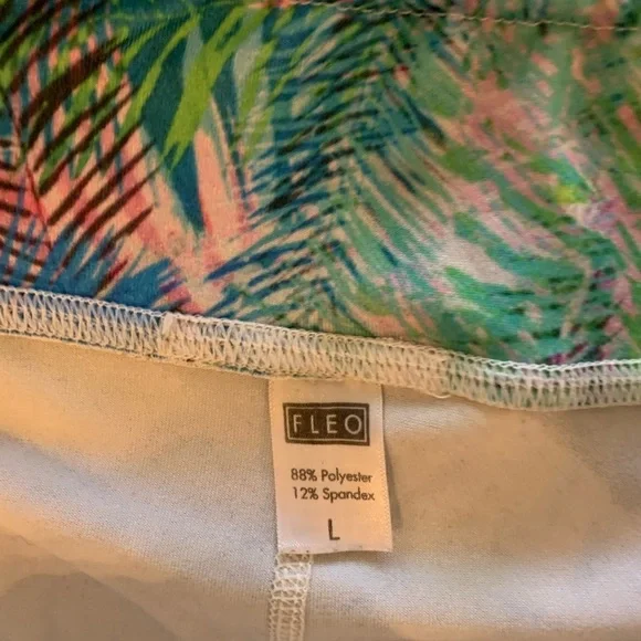 FLEO Iridescent Tropical Hawaiian Palm Tree Print Shorts Pink Green Blue Large - Picture 6 of 9